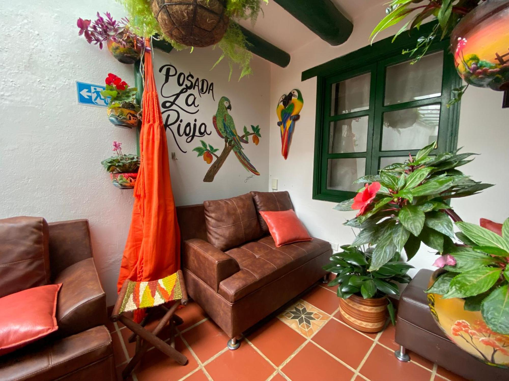 Posada La Rioja 莱瓦镇 外观 照片